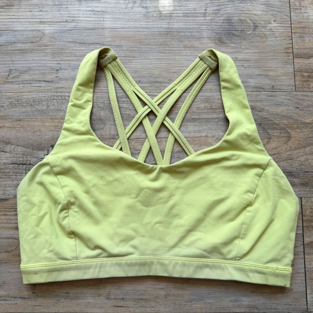 Lululemon Free To Be Serene Bra Light Support C/D Cup Lemon Vibe Size 8 Medium